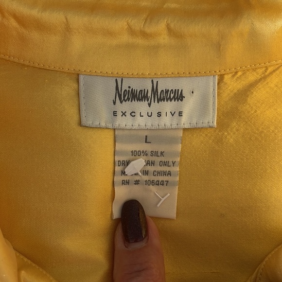 Neiman Marcus 100% In bright yellow Silk Vintage shirt dress size L - Picture 12 of 12